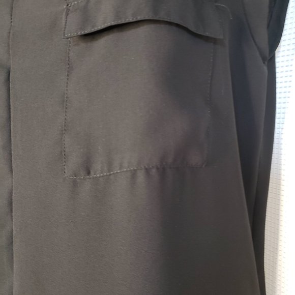 Black V-Neck Tank - Picture 2 of 7